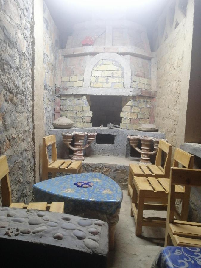 Chambres Dans Casbah - Gite D'Etape Gorges De Ziz 에라시디아 외부 사진